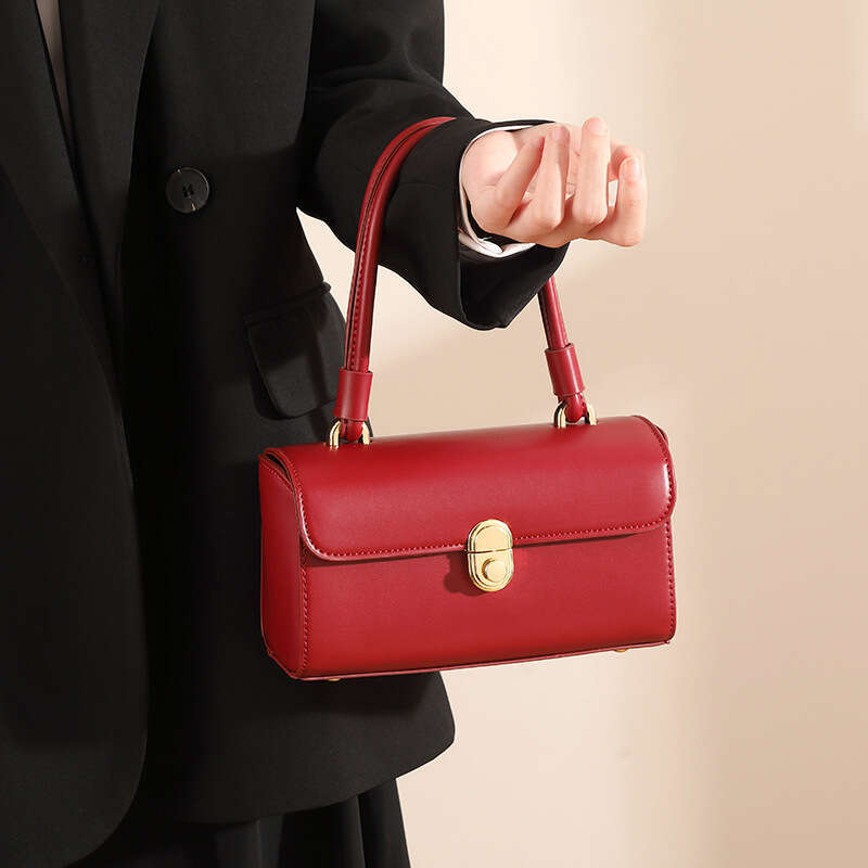 Bridal Wedding Gift Red Handbag Women S New High End Niche Commuting Crossbody Box Bag