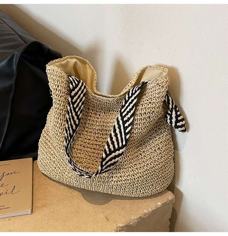 Ins Style Resort Beach Bag Large Capacity Grass For Women S Summer New Lazy Style Single Shoulder Commuting Tote Beach Vacation Woven Bag KQ