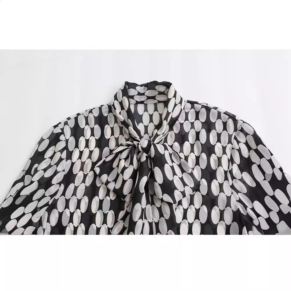 Autumn Womens Fashion Polka Dot Tie Blouse Women Vintage Long Sleeve Front Button Versatile Female Chic Top 250421