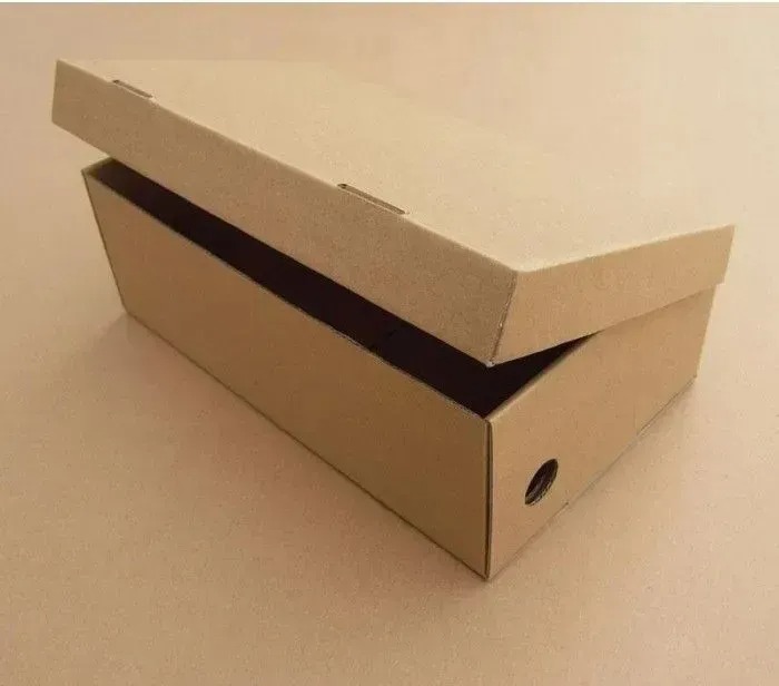 This is the link to the shoe box, the order is sent as the shoe boxs together with the shoes