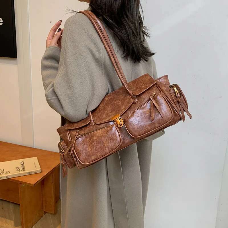 Retro Heavy Industry Large Capacity Spicy Girl Millennium Underarm With Pockets And Multiple Totes, Motorcycle Bag