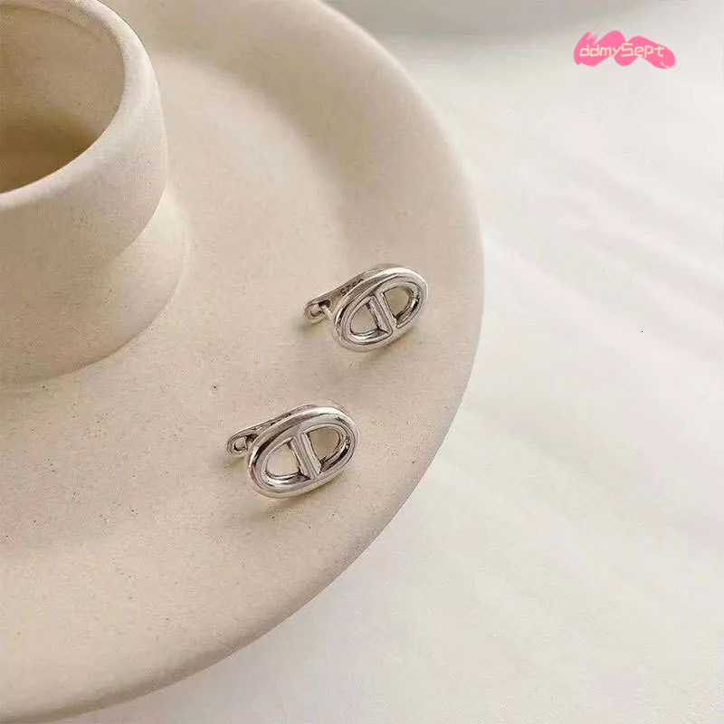 Summer Korean Style S Silver Geometric Pig Nose Hollow Earrings for Women ddmysept