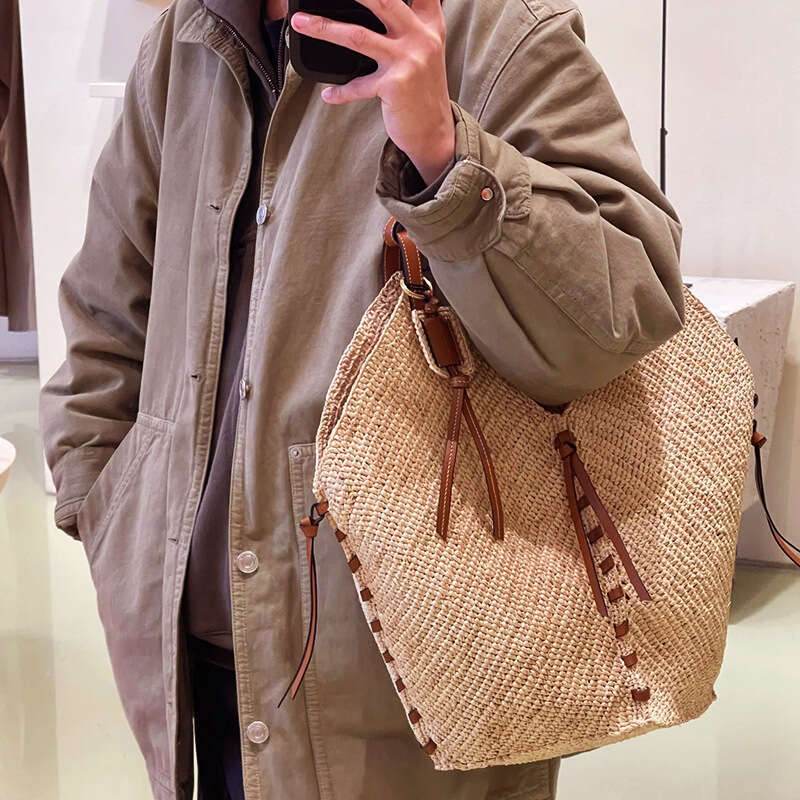 Ins Style Resort Beach Bag New Large Capacity Fashion Summer Straw Women S Woven Handheld Tote Bag Beach Vacation KQ