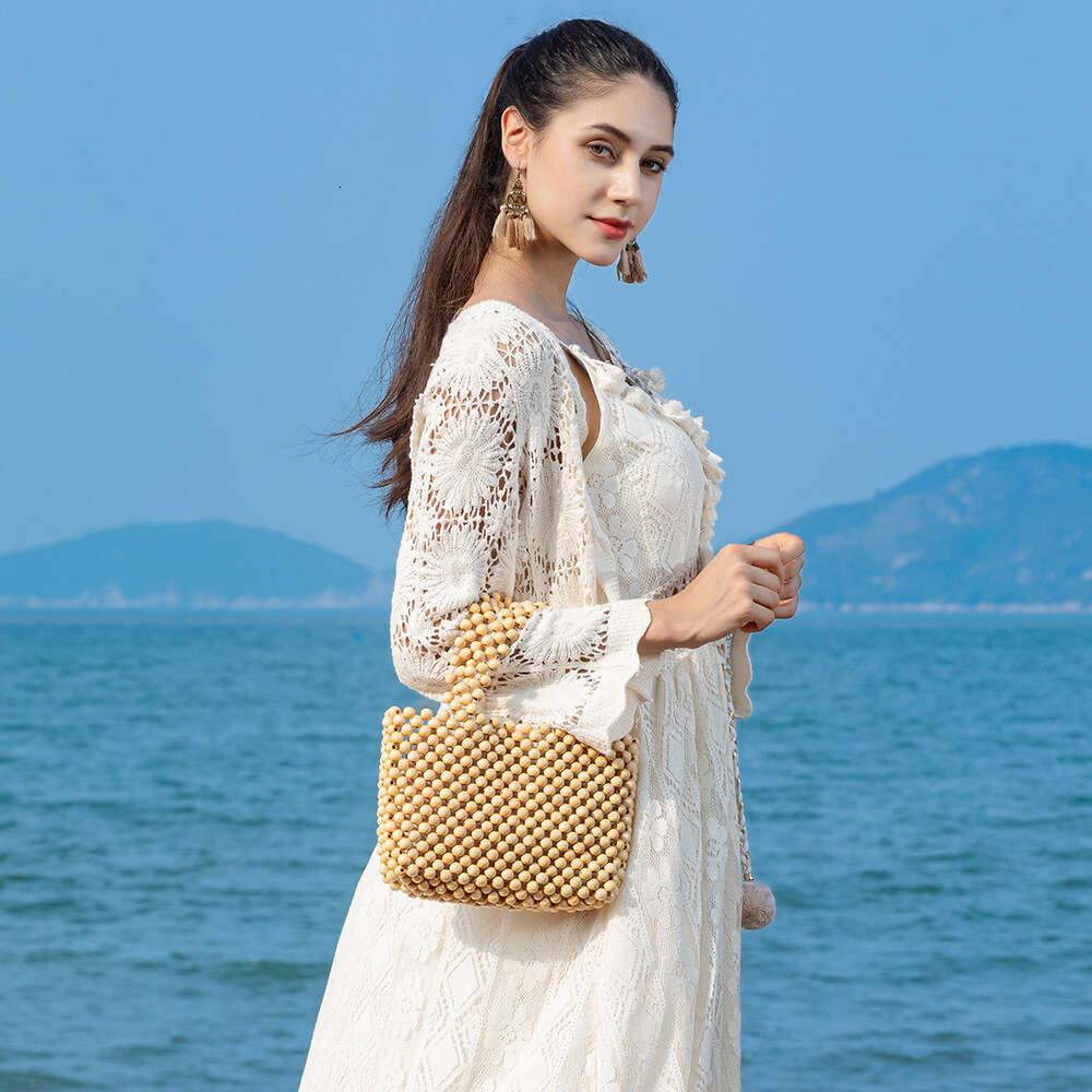 Ins Style Resort Beach Bag OLEI Handmade Woven Women Vacation Handbag Leisure Travel Beach Wooden Bead Bag For Women KQ