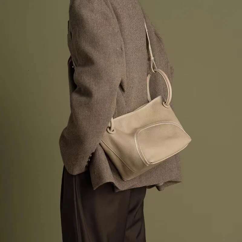 2025 Commuter Cailanzi Tote Fashion Leisure Lazy Style Handheld Single Shoulder Crossbody Bag Designer's bag