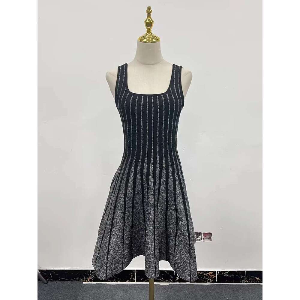TWOTWINSTYLE Hit Color Slimming Fashion Tunic Dresses For Women Square Neck Sleeveless Patchwork Stripe Dress Female Clothing