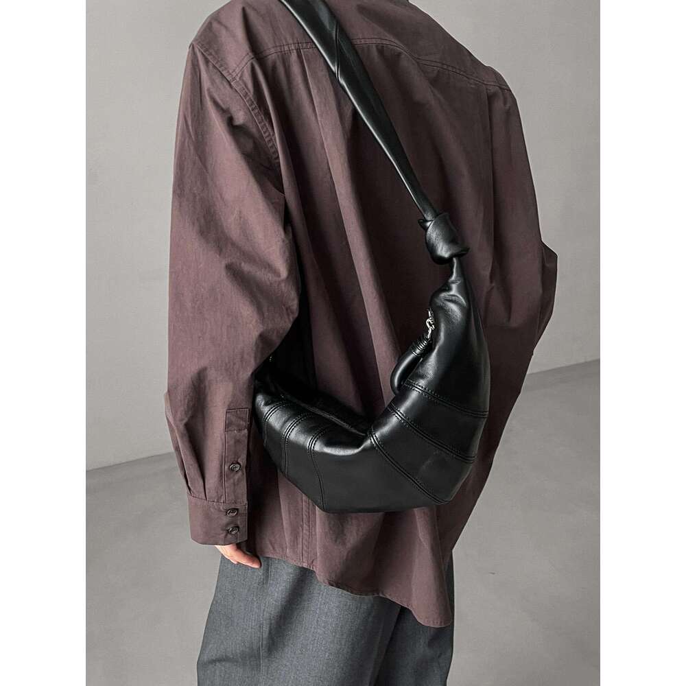 Designer Bag Sheepskin Genuine Leather Cow Shoulder Diagonal Cross Croissant Armpit Sheep Horn