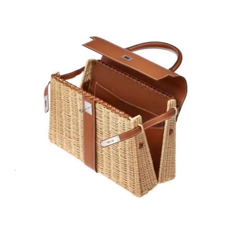 European And American Fashion Women's Hand PU Handmade Rattan Weaving Summer Beach For Women Messenger Storage Bags