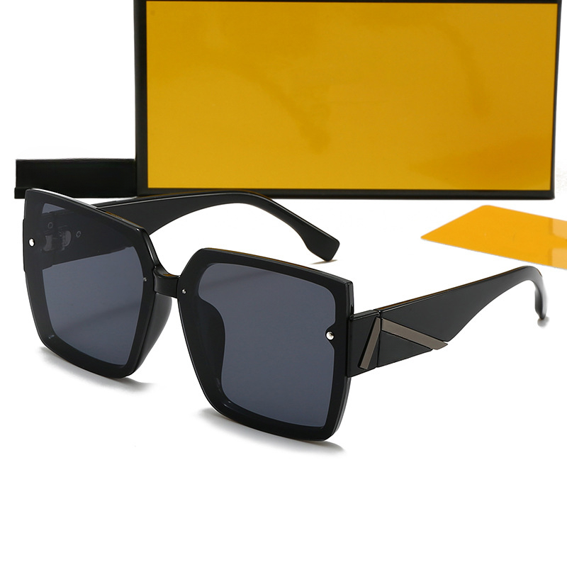 Sunglasses Women Men Luxury Designer Sunglasses for Mens Womens Designer Eyeglass Glasses Sunshade Sun Glass Unisex with Box Outdoor Beach