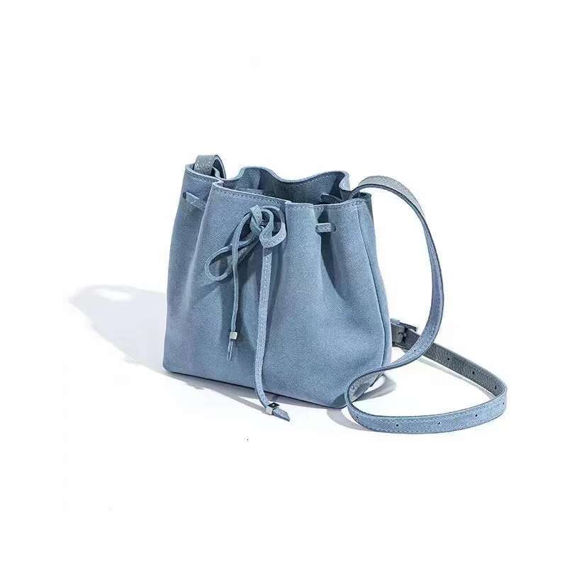 2025 New Frosted Leather Shoulder Bucket Women's Small Crowd Skew Straddle Bag Designer's bag