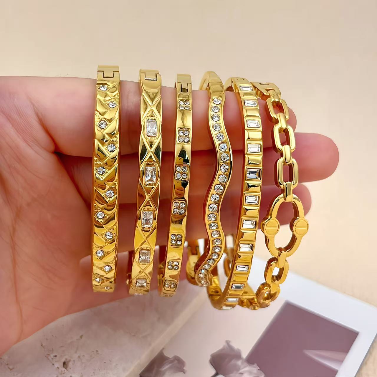 Fashionable versatile and high-end starry sky stainless steel bracelet for women designer bracelet women luxury jewelry gold mens bracelet designer br