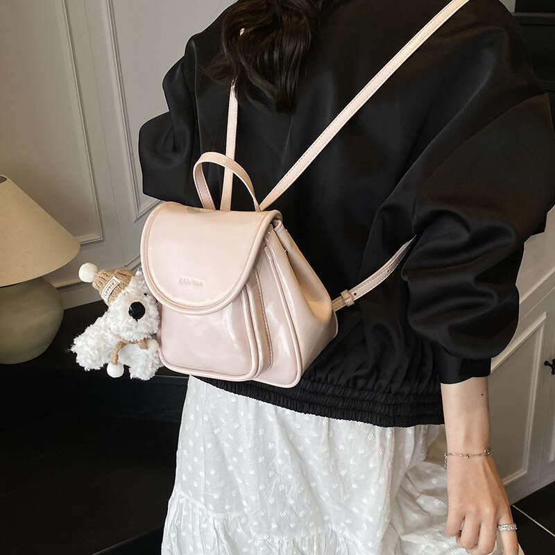 Outdoor Single Spring/Summer Small for Women 2025 New Trendy Fashion Versatile College Style Travel Bag Backpack