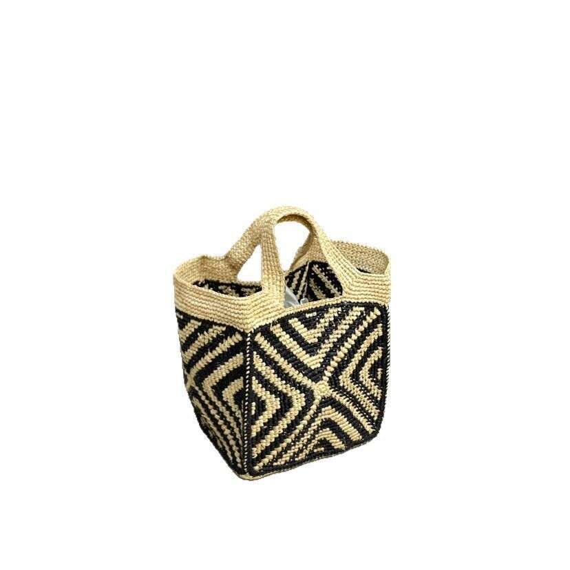 Ins Style Resort Beach Bag New Handheld Lafite Grass Hand Woven Casual Handbag Internet Celebrity Vacation Beach Bag Trend KQ