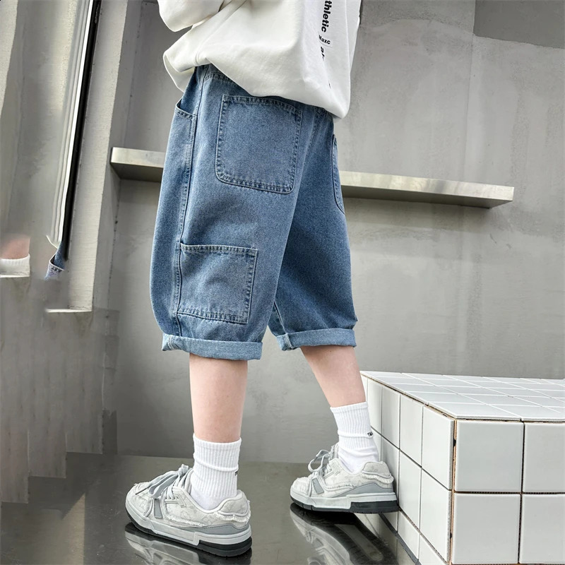 Boys Work Shorts 2025 Summer Jeans Fashion Denim Middle Pants Multi Pocket Cutting 515 Years Old 250414z