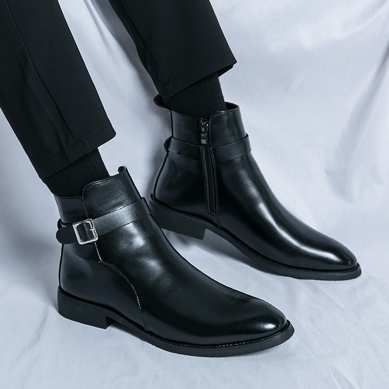 Men Summer High Top Martin Boots Trendy Pointed Short Boots Chelsea Boots Mens British Style Zipper Boots 220819