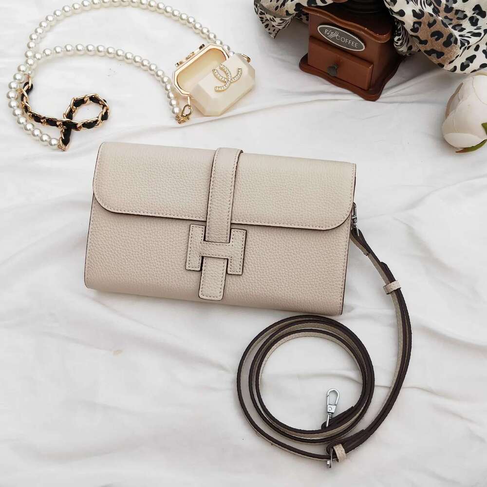 New Large Capacity Long Women's Top Layer Cow Leather Simple Handbag Litchi Pattern Wallet For Women