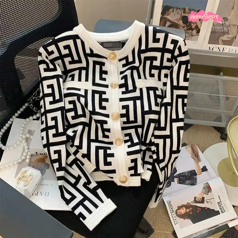 Spring Autumn Jacket Women Knitted Cropped Cardigan Highend Luxury Designer Clothes Short Tops Sweater Trend Coats H251023 ddmysept