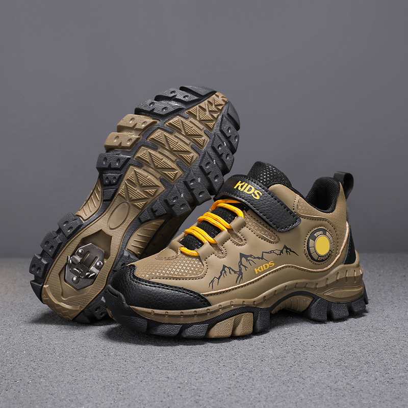 Designer Kids Winter Sports Shoes Boys Girls Thermal Outdoor Hiking Shoes Non-Slip Thickened Sole Children Sneakers Free Shipping