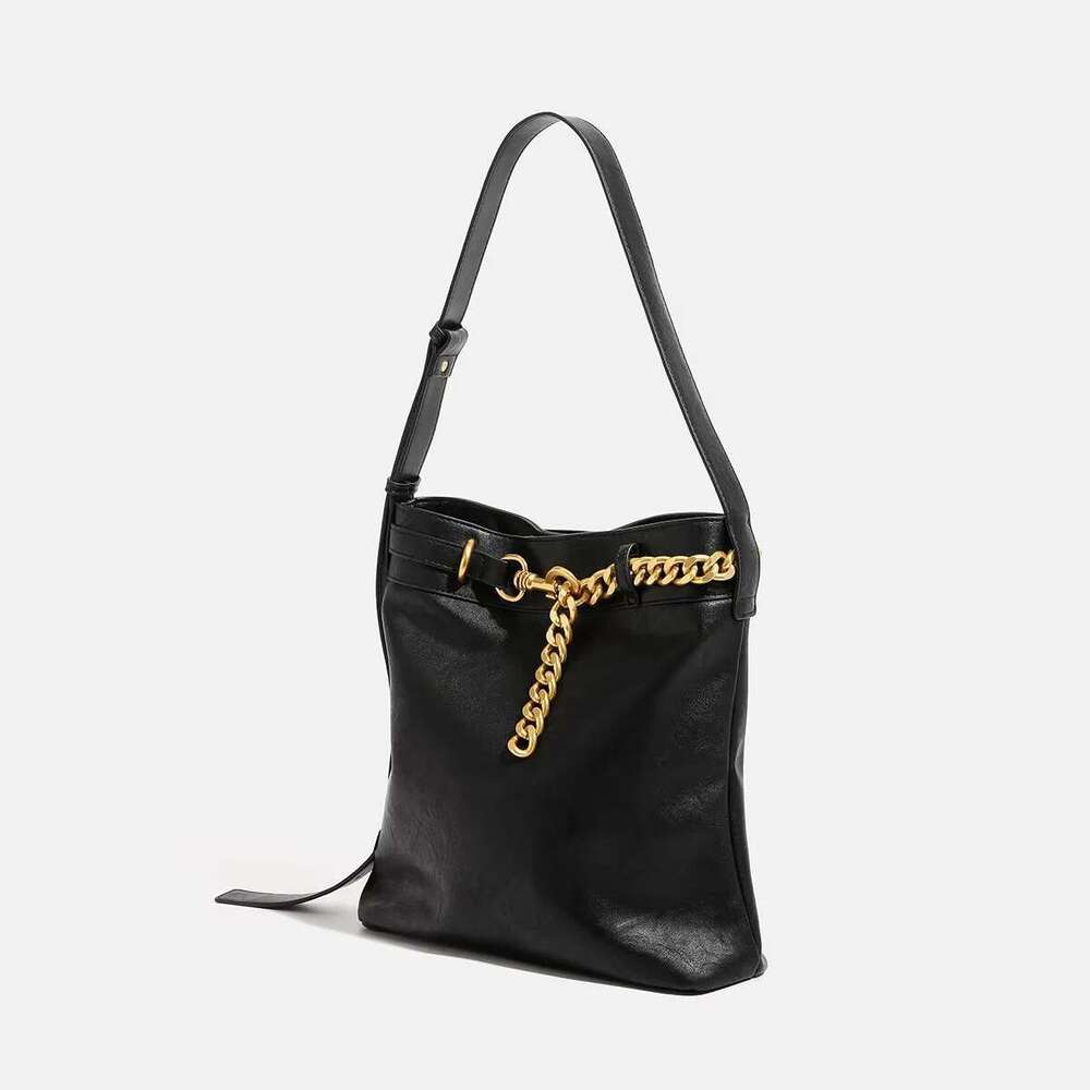 Oil Wax Leather Women's Pleated Tote 2025 New Fashionable And Versatile Large Capacity Single Shoulder Crossbody Bag Designer's bag