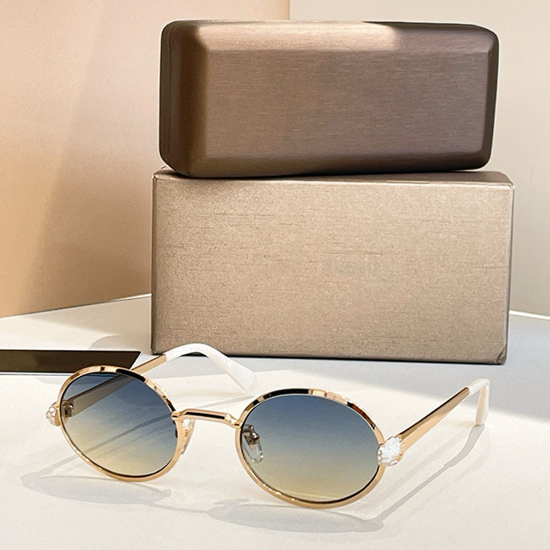 Women mini oval metal frame sunglasses Luxury women leisure Retro women oval small frame personalized glasses 40108