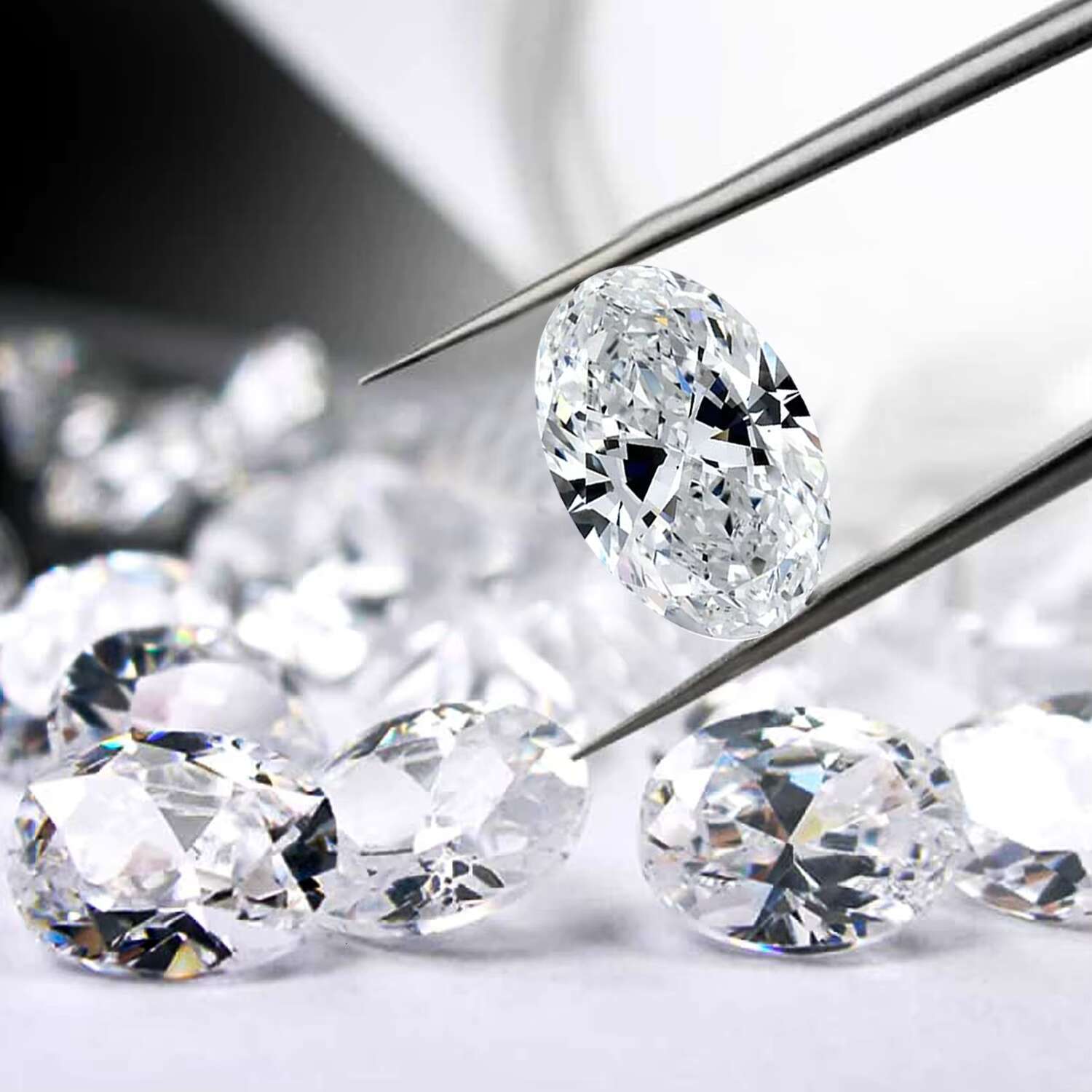 4Carat D VS1 Oval Cut CVD Synthetic Diamond Loose Lab Grown Diamonds With IGI Certificate Engagement Ring
