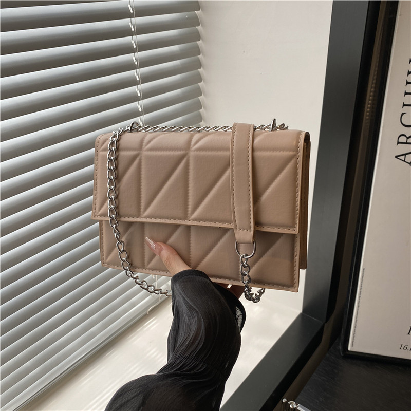 Free shipping Designer bag leisure versatile personality simple outdoor travel date shoulder bag for women White black khaki brown pink