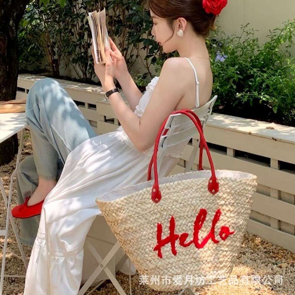 Ins Style Resort Beach Bag Korean Dongdaemun High Ding HELLO Letter Single Shoulder Straw Woven Large Capacity Seaside Vacation Beach Tote Bag KQ