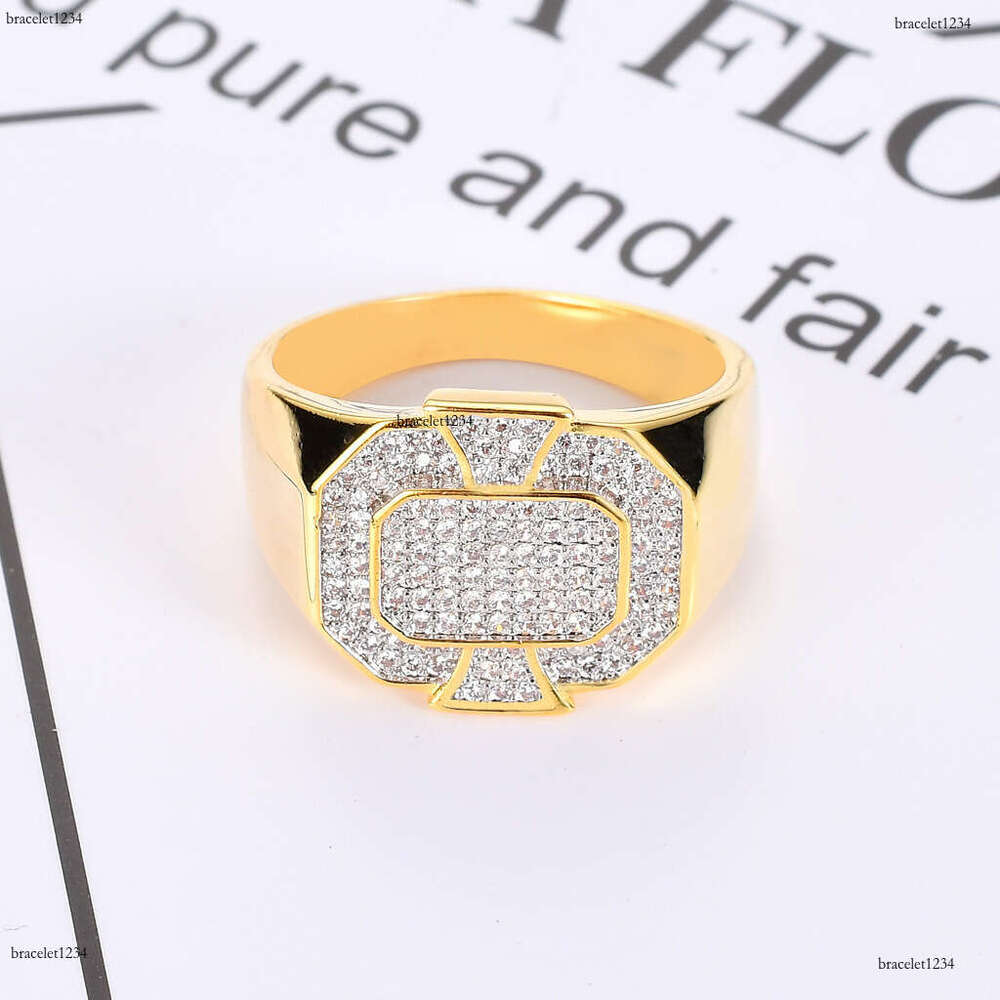 Luxury designer New Hip Hop Men Women's ring with real sterling silver gold-plated ice out of VVS Moissanite geometry Hip Hop ring