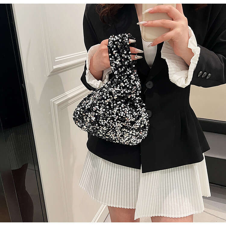 Fashionable And Personalized Texture Sequin Bucket For Women's 2024 New Light Luxury Trendy Hundred Paired Handheld Banquet Bag