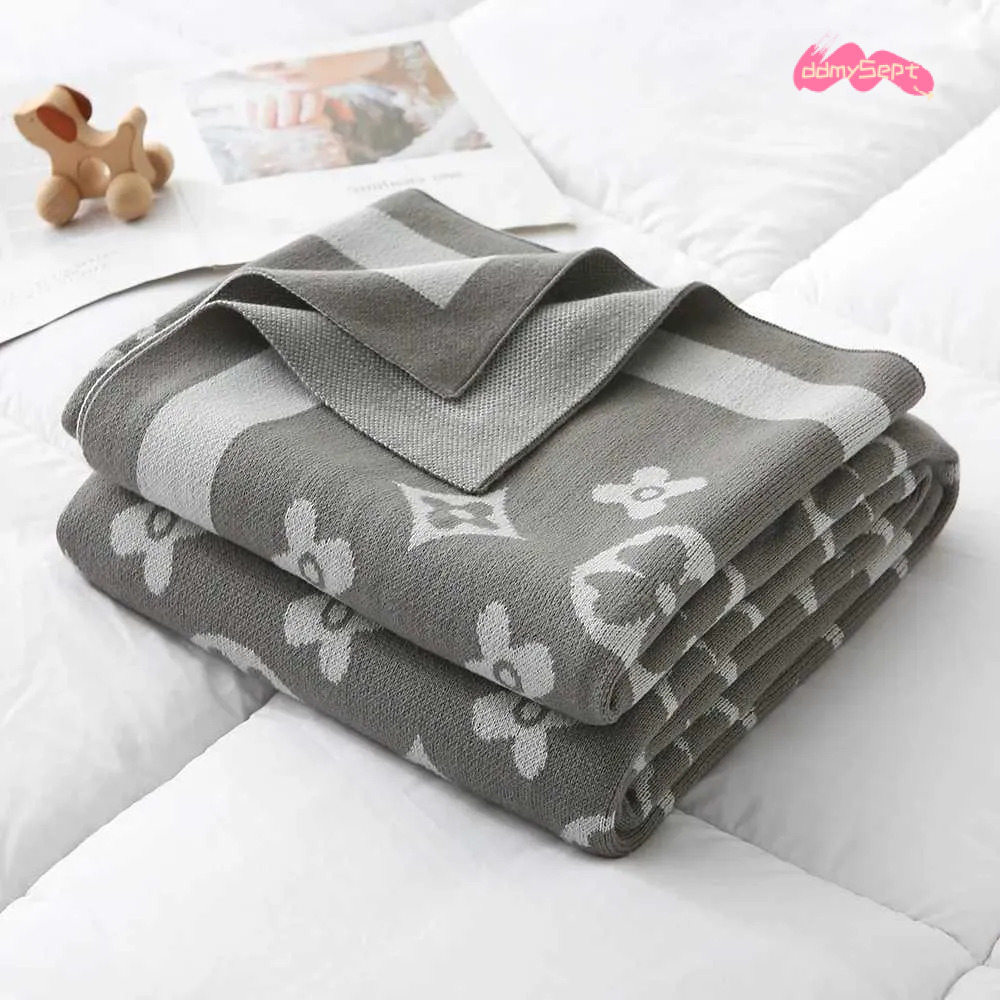 Designer 130x180 Plaid Imitation Cashmere Super Soft Scarf Shawl Winter Warm Plush Sofa Bed Fleece Blanket Birthday Gift Y250908 ddmysept