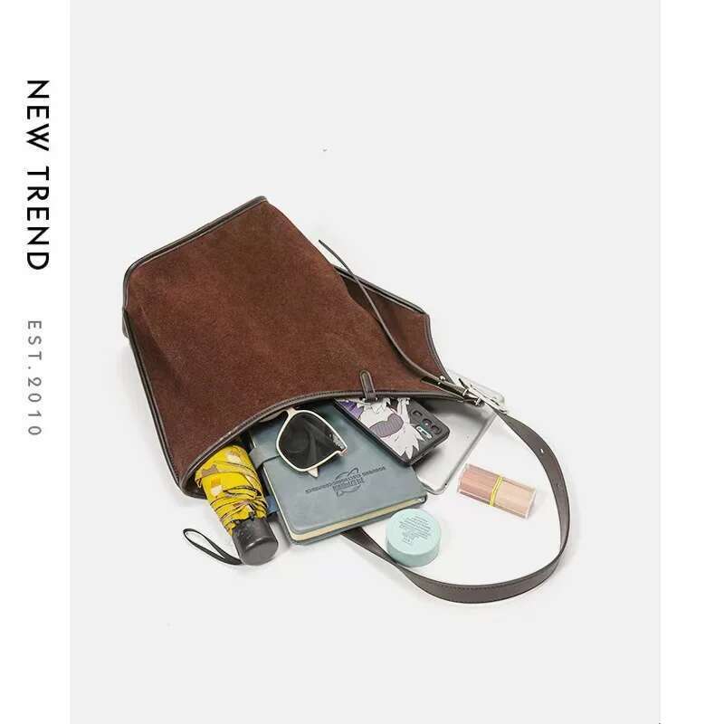 Autumn And Winter High-End Sense Niche Genuine Leather Women's Large Capacity Fashionable Shoulder Versatile Armpit Bag Designer's bag Desig