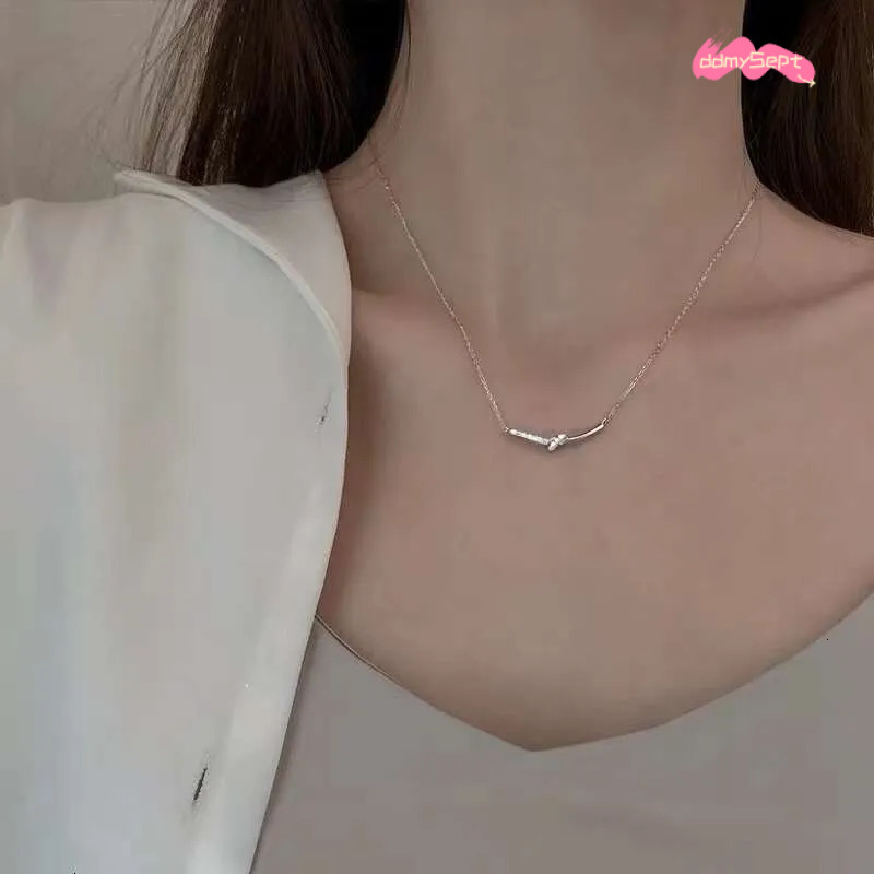 Pendant Necklace Designer luxury Knot necklace for Women men Exquisite Fashion Unique High End copper plated with 14K gold Festival vacation gift ddmy