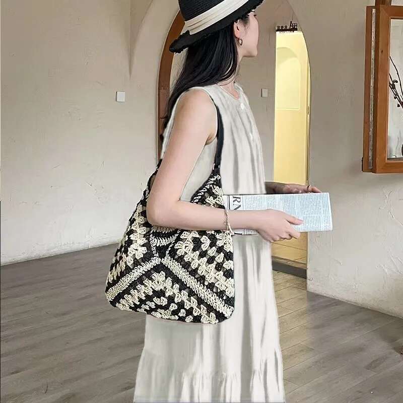 Summer New Paper Rope Straw Woven Shoulder Messenger Bag Designer's bag