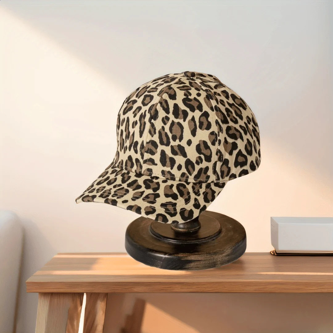 Leopard Print Womens Baseball Hat Fashion Retro Y2K Street Trend Duckbill Hat Outdoor Spring Travel Adjustable Sunshade Hat 250422