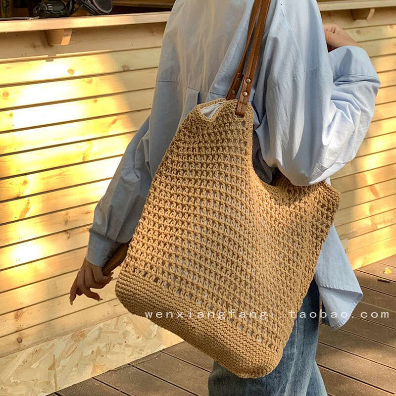 Ins Style Resort Beach Bag Literary And Artistic Vacation Style Hollowed Out Grass Women Summer Seaside Travel Lazy Woven For Commuting Large Capacity