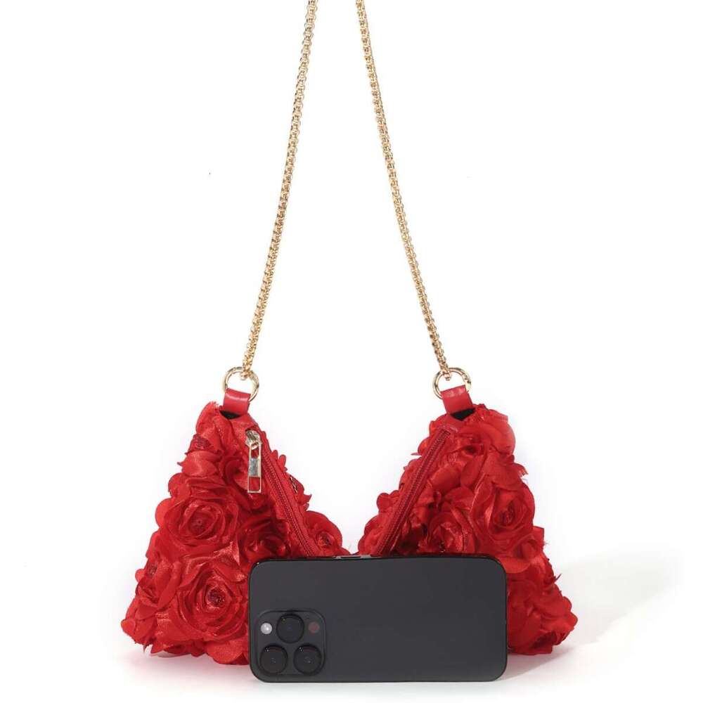 A Niche Three-Dimensional Rose Blossom Sequin Colored Ding Chain Zipper Underarm Crescent Shaped Women's Dinner Bag
