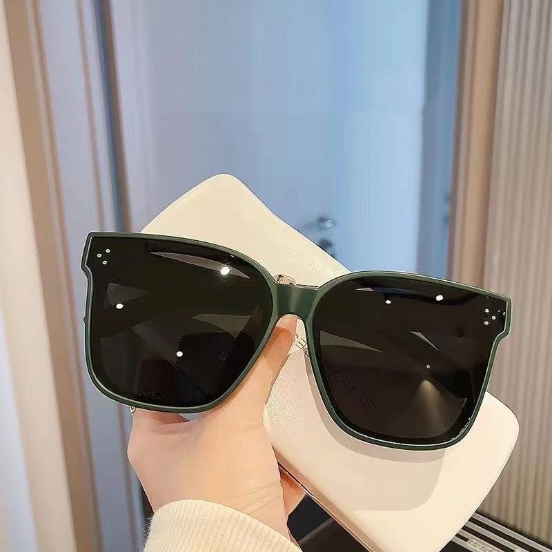 Top luxury Sunglasses polaroid lens designer womens Mens Goggle senior Eyewear For Women eyeglasses frame Vintage Metal Sun Glasses With