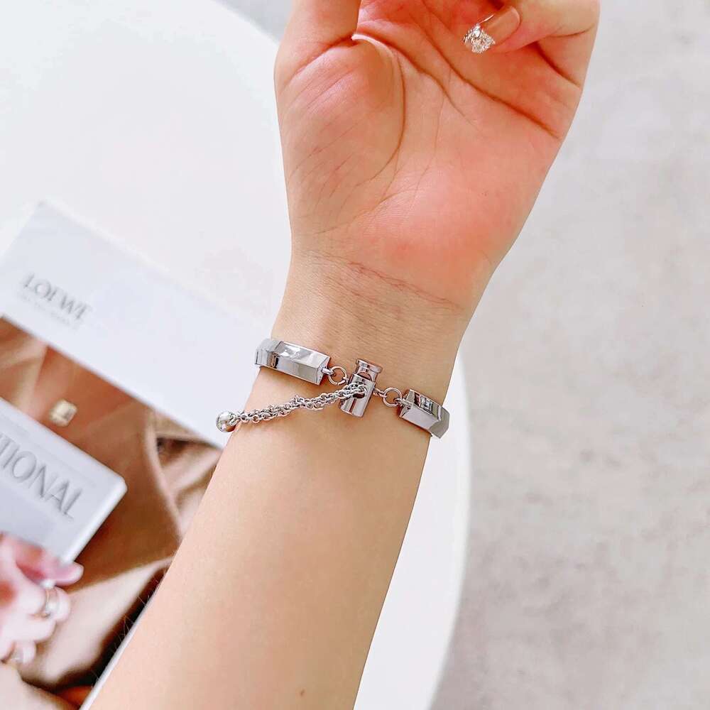 1Pc Bracelet Stainless Steel Leisure Sports Band 49/45mm 40/41mm For Apple Watch Series Ultra SE 8/7/6/5/4/3/2/1
