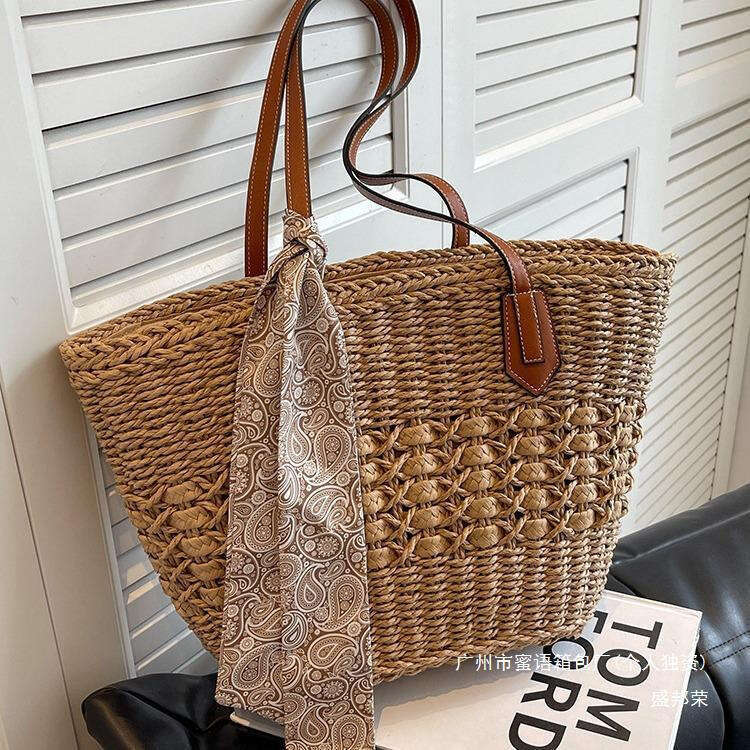 Ins Style Resort Beach Bag Trendy Grass Women S Woven New Vacation Beach Shoulder Tote Bag Versatile Summer KQ