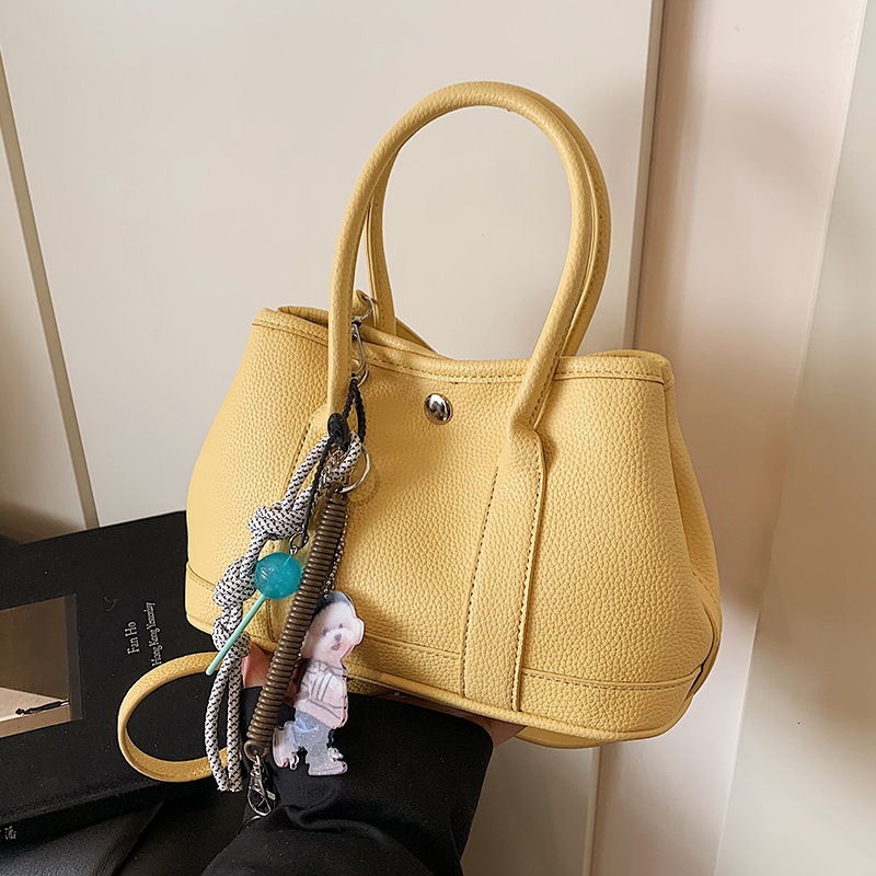 Minimalist Series Designer 2025 Free Shipping Women's Designer Bag Women's High Quality Multi Functional Cross Border Fashion Super Hot Hand