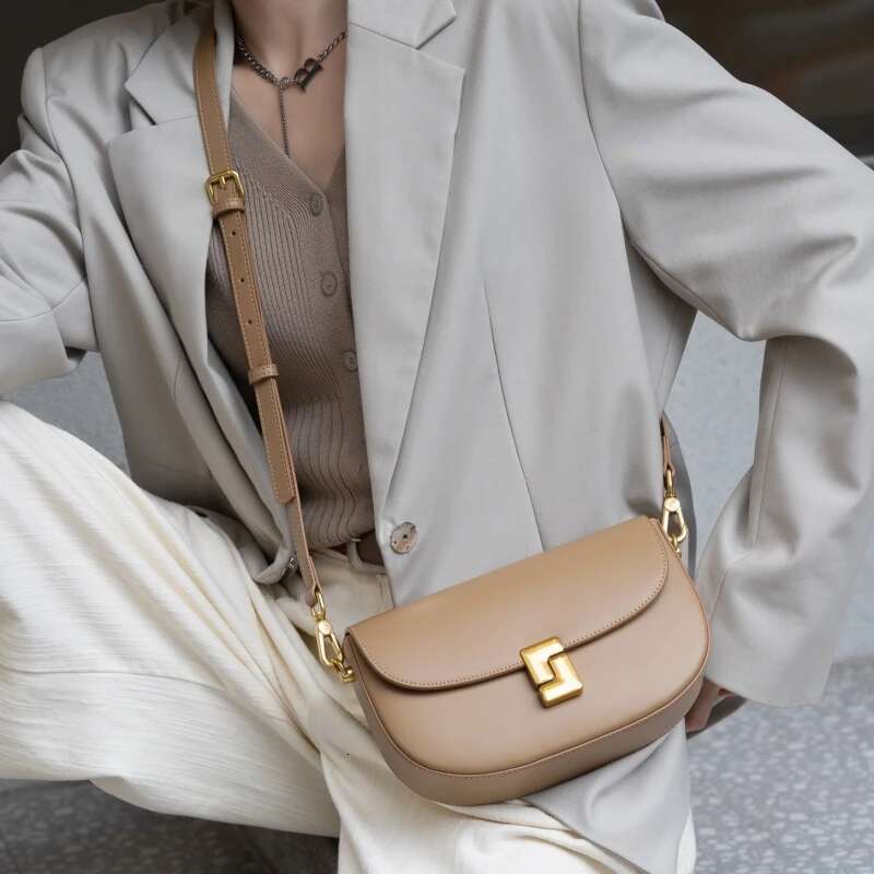 Designer Bag 2025 YANATARI Genuine Leather Red Shoulder Woman Minimalist Crossbody Cowhide Handbags Female Armpit Bag Luxury Bag