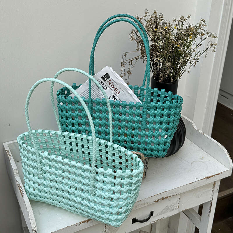 Handheld Hollow Woven Niche Vegetable Basket Vacation Shoulder Picnic Bag, Beach Bag B5