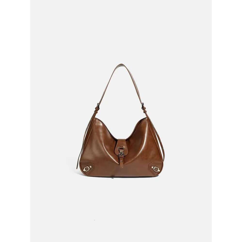 2025 New Cowhide Motorcycle Retro Style Commuting Versatile One Shoulder Crossbody Lazy Women's Bag Designer's bag