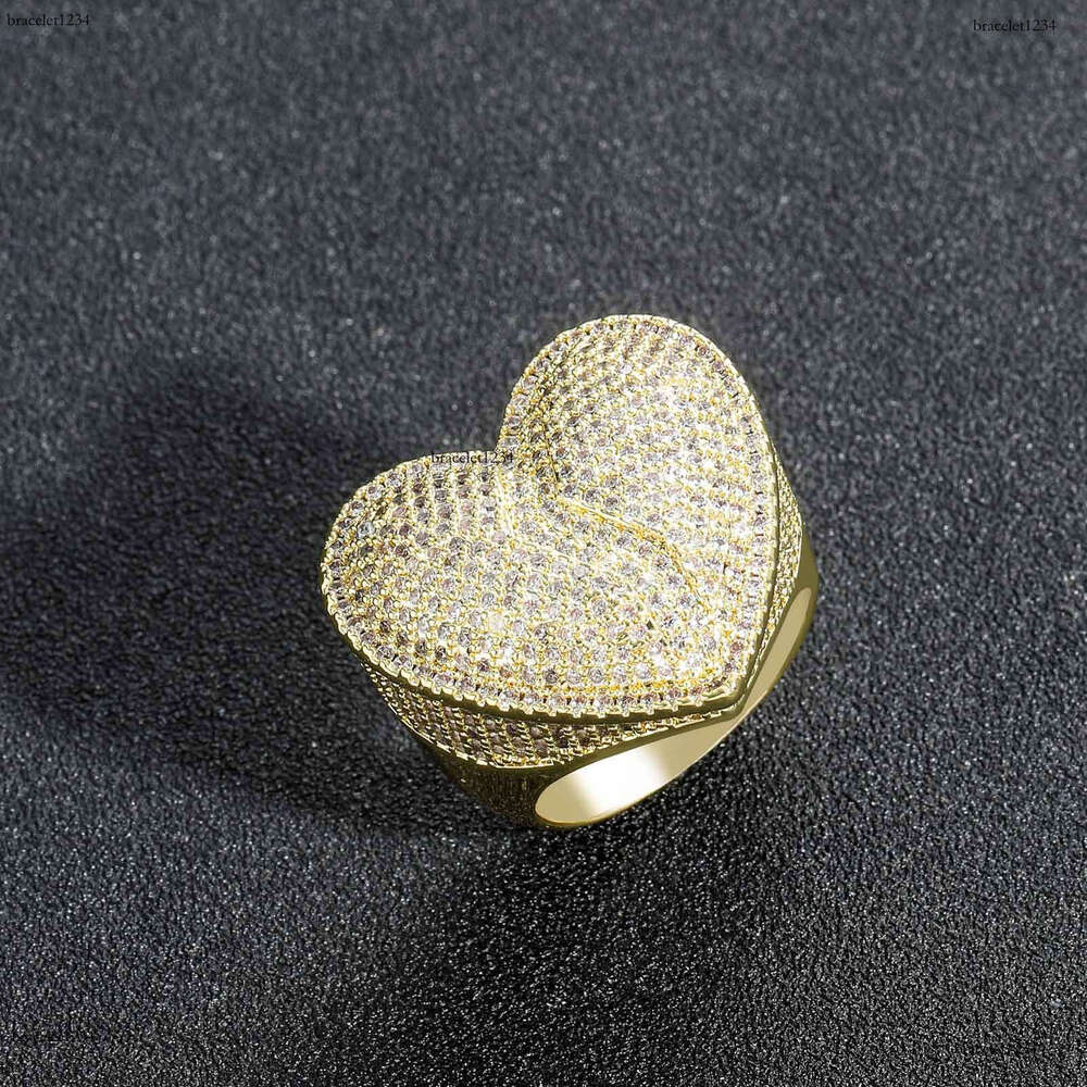 Luxury Designer Heart-Shaped Men Women Hip Hop Ring, Heart-shaped Ice Out VVS Moissanite Ring with free shipping