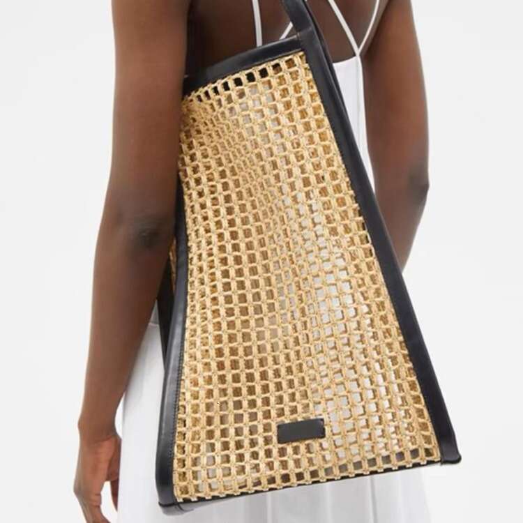Ins Style Resort Beach Bag Spring Summer New Fashionable Simple Handbag Single Shoulder Underarm Hollow Grass Woven Bag Beach Vacation KQ