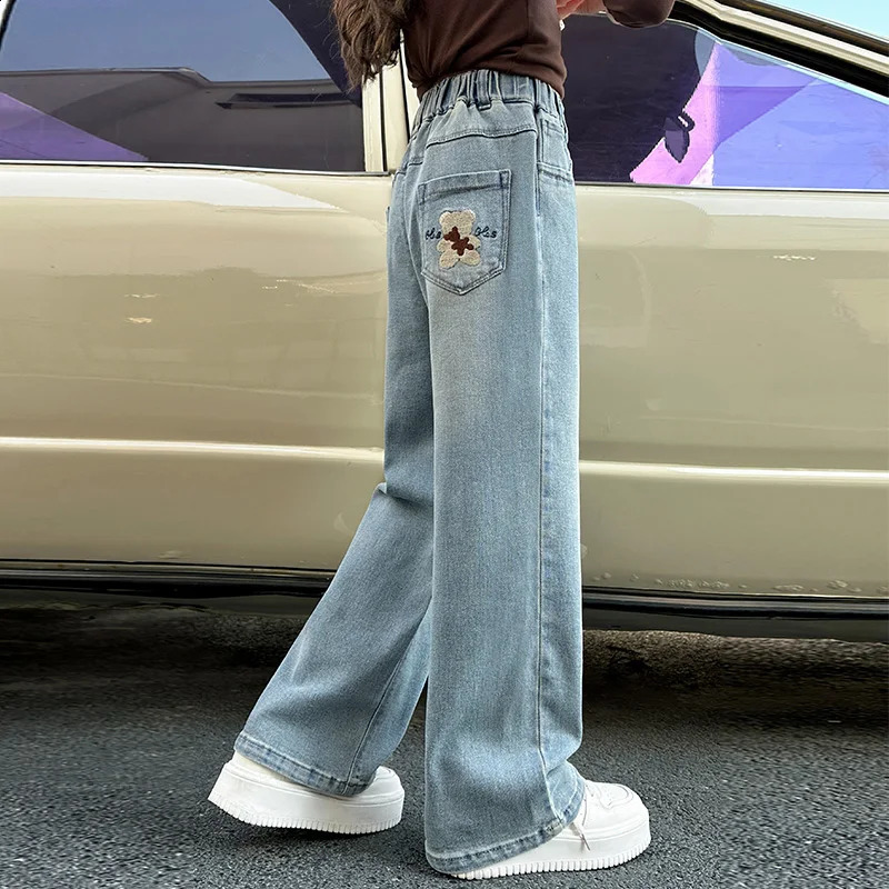 Girl Bear Jeans Wide Legs 2025 Product Fashionable and Versatile Medium Large Childrens Weight Loss Loose Casual Pants 250414z