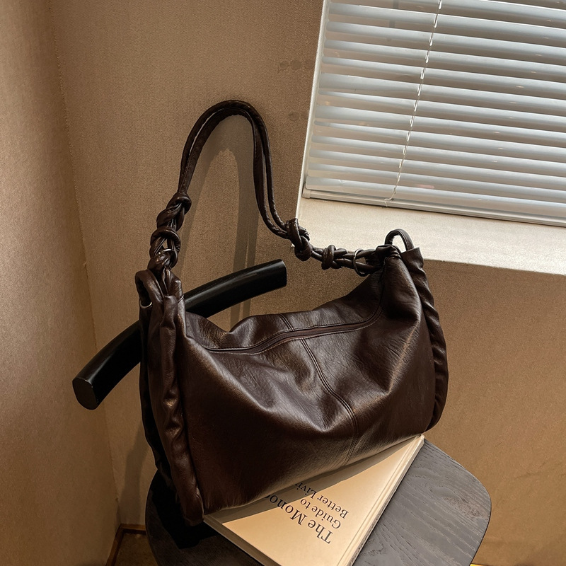 Simplified Designer Series Large Capacity Tote Bag 2025 New Style Free Shipping Fashionable Summer Commuter Handbag Texture Single Shoulder Crossbody 