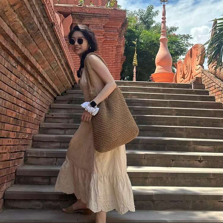 Ins Style Resort Beach Bag Large Capacity Crossbody Women S Summer Sail Cloth Vacation Beach Side Cm Single Shoulder Bag Straw Woven Bag KQ