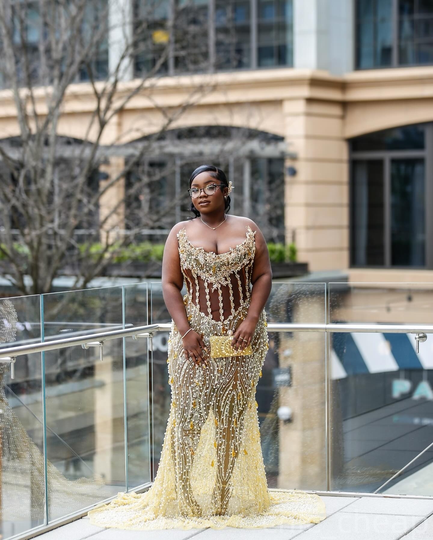 Gold Mermaid Plus Size Prom Dresses 2025 Rhinestones Beaded Sequined Illusion Evening Formal Party Second Birthday Engagement Gowns Dress For Special 