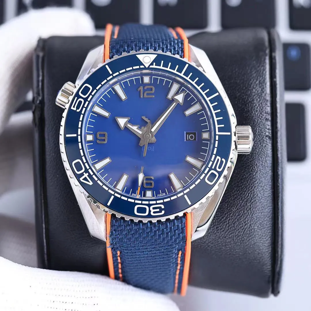 AAAMen Watches 43mm Orange Color Ceramic Bezel Designer Watch High Quality Automatic Movement Sapphire Waterproof